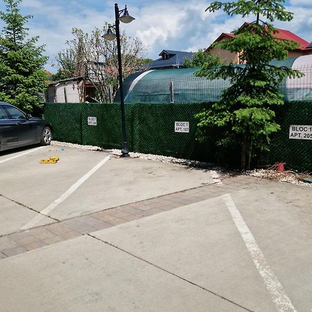 Apartament In Otopeni Luaran gambar
