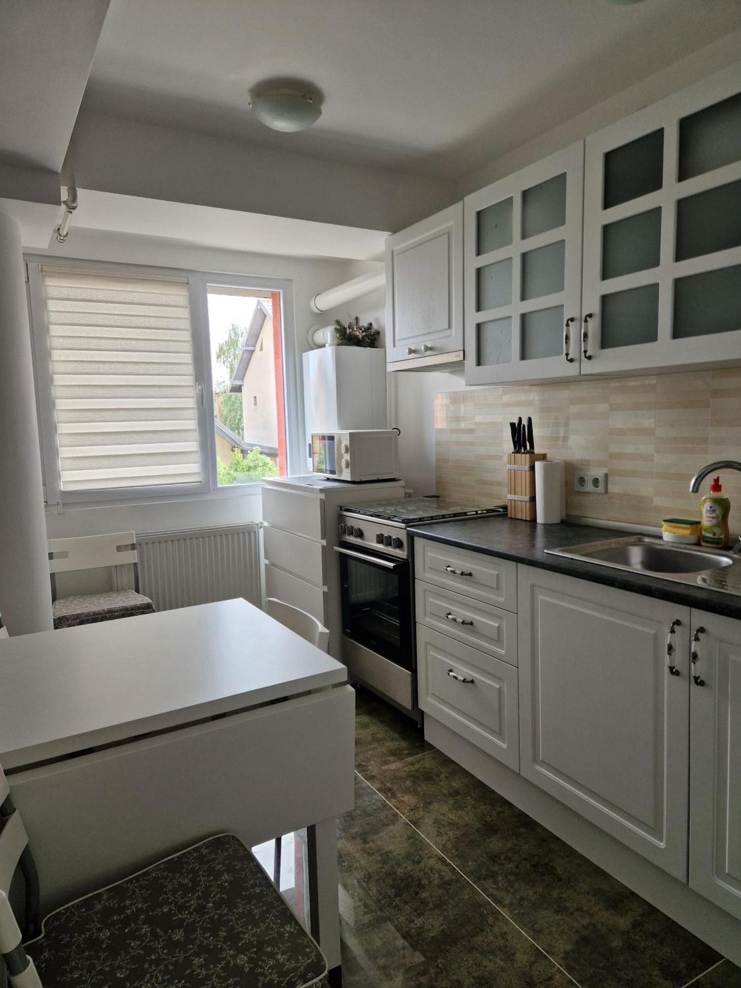 Apartament In Otopeni Luaran gambar